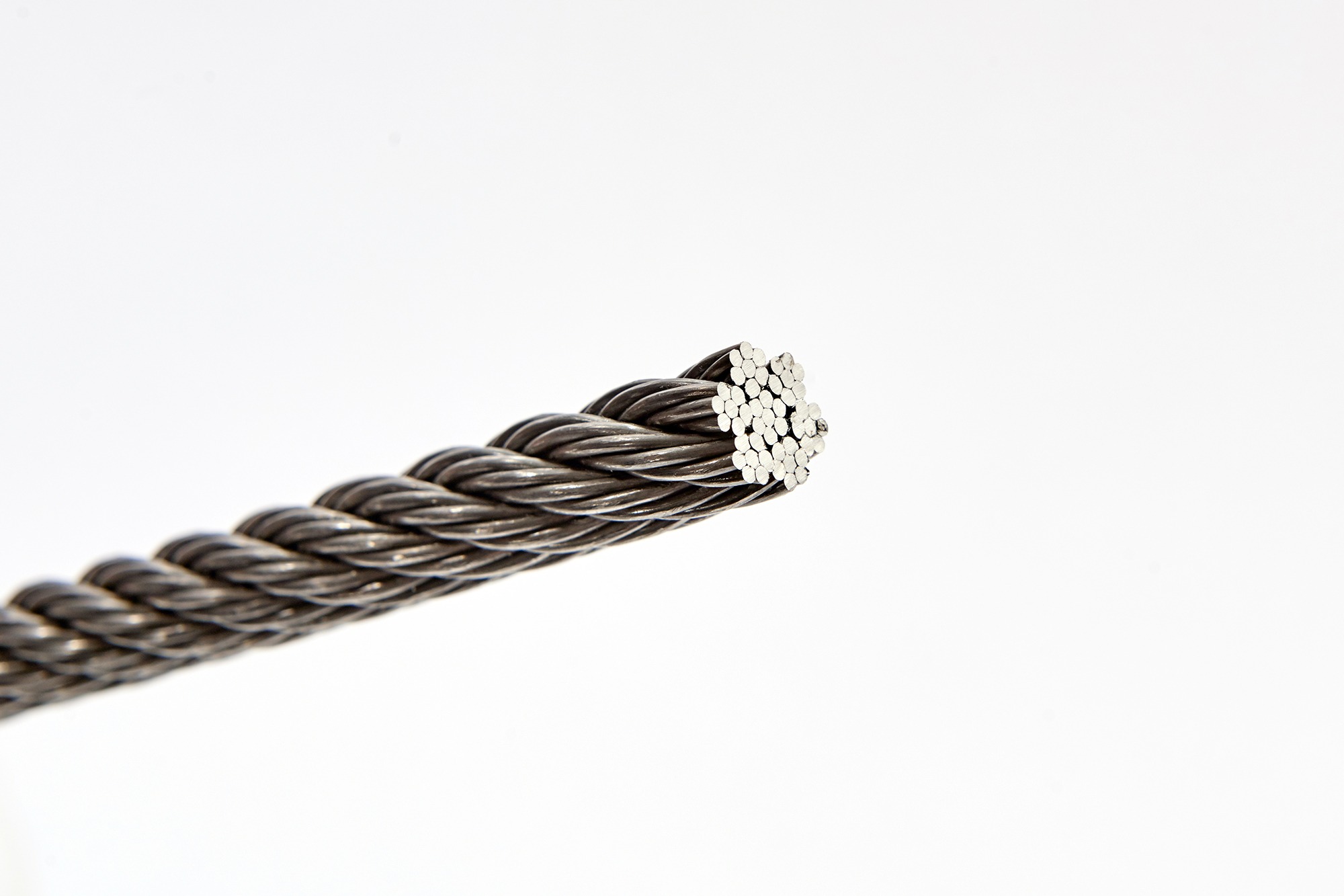 Rene 41 is available in bars and wire rope